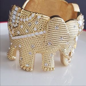Lily Pulitzer elephant bracelet nwot